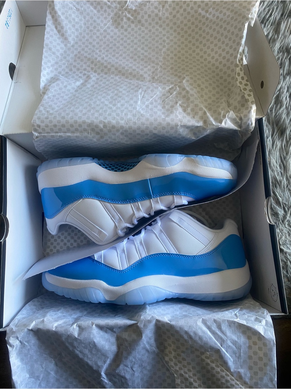 Jordan 11 Low “UNC” 2026
